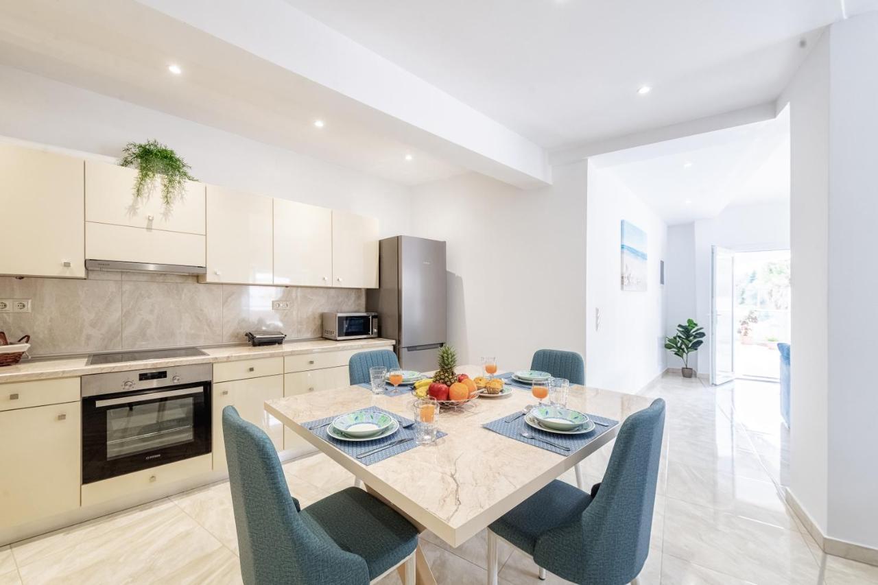4You Luxury Apartments By Keyplanner Мораитика Экстерьер фото